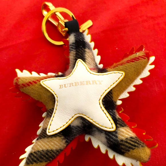 Burberry star keychain - Picture 1 of 2
